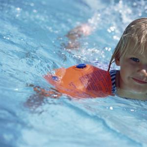 The importance of swimming in preschool age Teaching swimming to children of older preschool age
